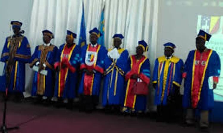 SOUTENANCE PUBLIQUE DE LA THESE DE DOCTORAT EN SCIENCES