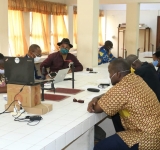 REFLEXION SUR LE COMPORTEMENT DES KINOIS FACE AU COVID-19 : AVIS DES BIOLOGISTES 