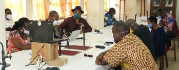 REFLEXION SUR LE COMPORTEMENT DES KINOIS FACE AU COVID-19 : AVIS DES BIOLOGISTES 